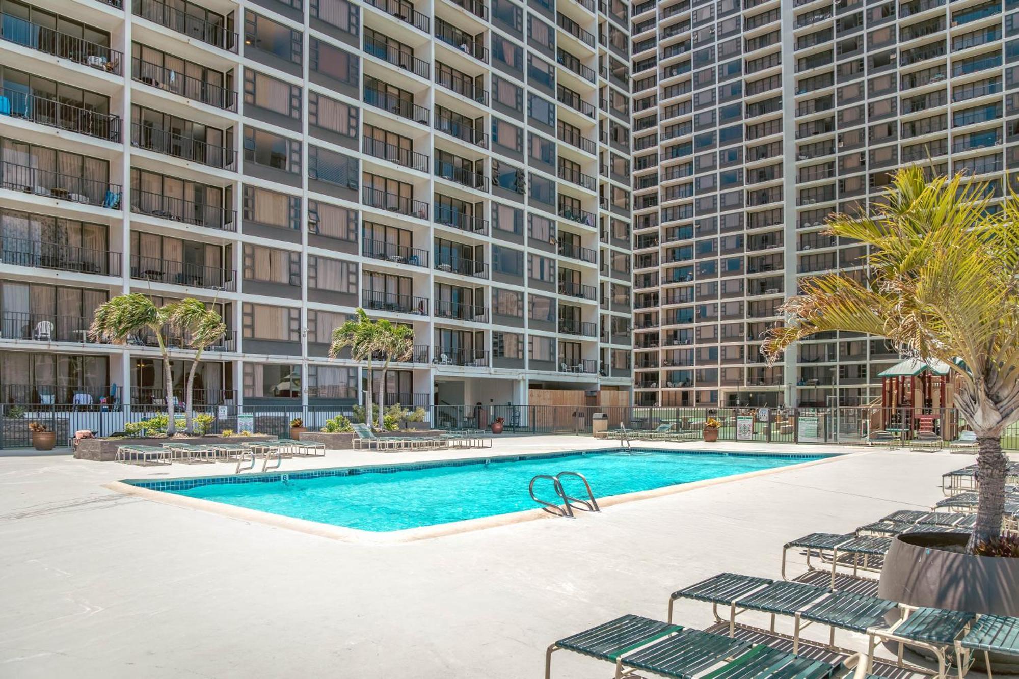 Mountain View Condo W/ King-Size Bed, Free Parking 檀香山 外观 照片